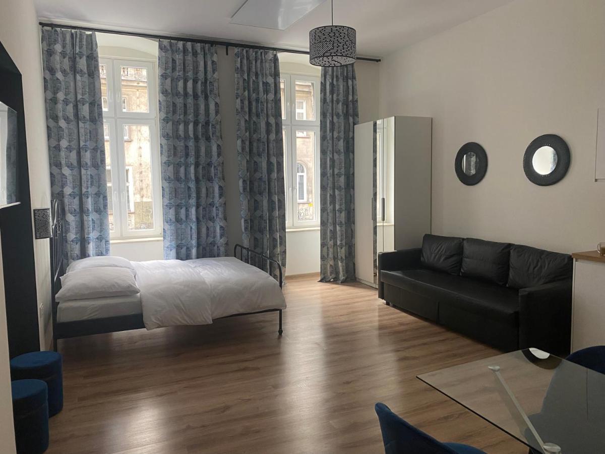 Apartamenty Mikubo Wrocław Buitenkant foto