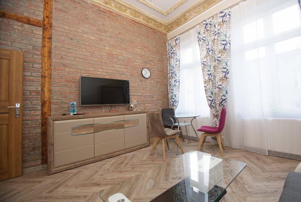 Apartamenty Mikubo Wrocław Buitenkant foto