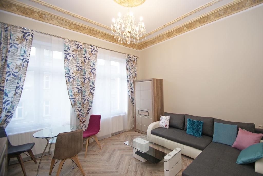 Apartamenty Mikubo Wrocław Buitenkant foto