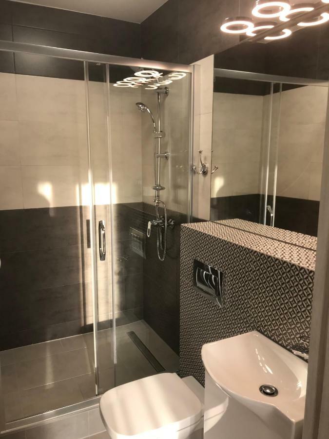 Apartamenty Mikubo Wrocław Buitenkant foto