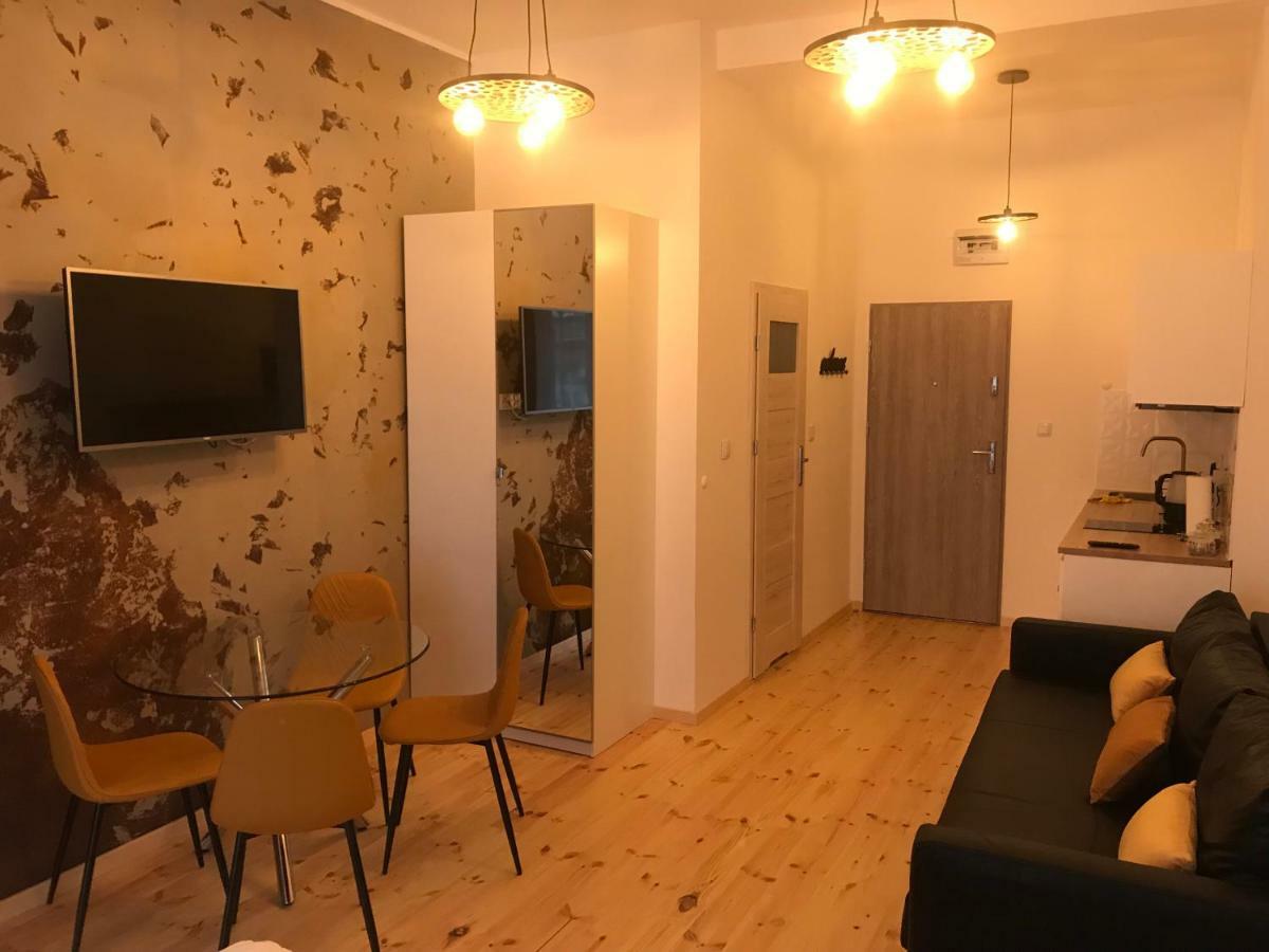 Apartamenty Mikubo Wrocław Buitenkant foto