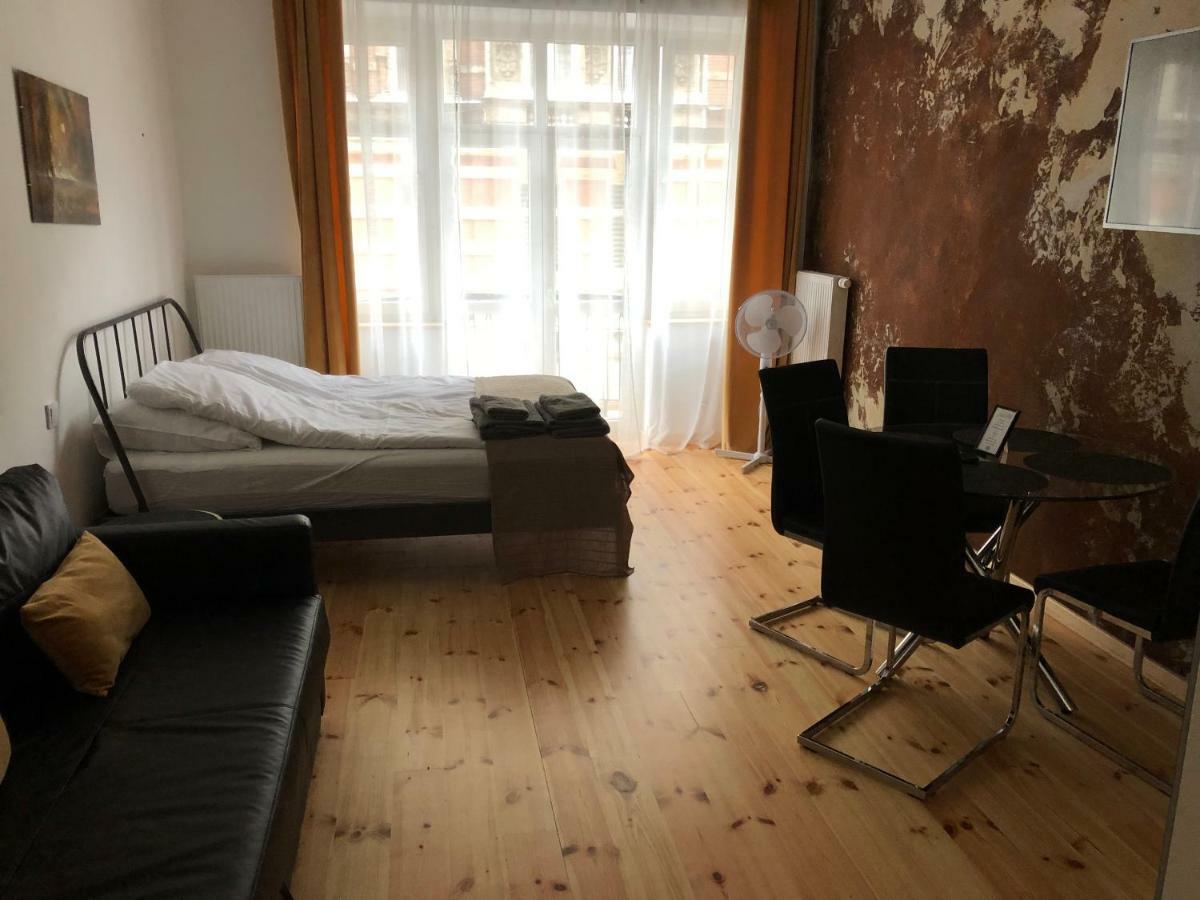Apartamenty Mikubo Wrocław Buitenkant foto